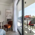 Zen Near Medulin For 8 People With Wellness & Sea View - Only 1 Km From Vila