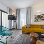 Zen Near Medulin For 8 People With Wellness & Sea View - Only 1 Km From * Vintijan