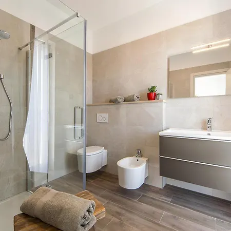 Zen Near Pula For 8 People With Sauna & Jacuzzi Vintijan